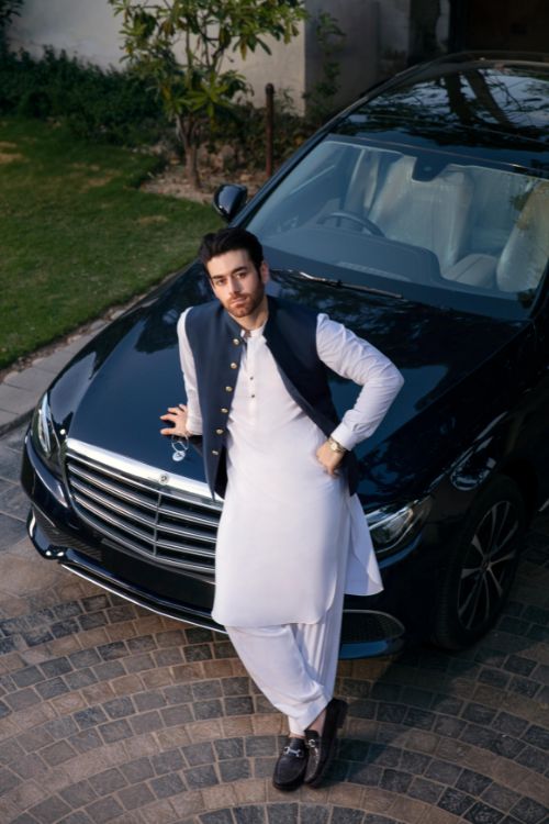 KAMEEZ SHALWAR & WAISTCOAT